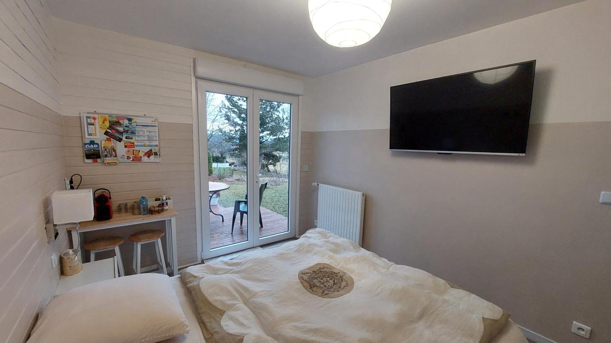 Le Petit Nid Douillet Bed and Breakfast Trescléoux Εξωτερικό φωτογραφία